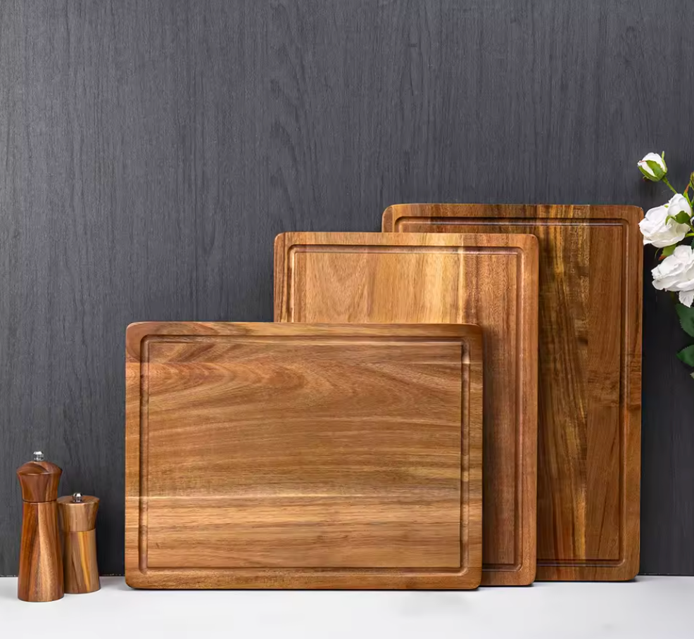 Planche à découper en bois d’acacia